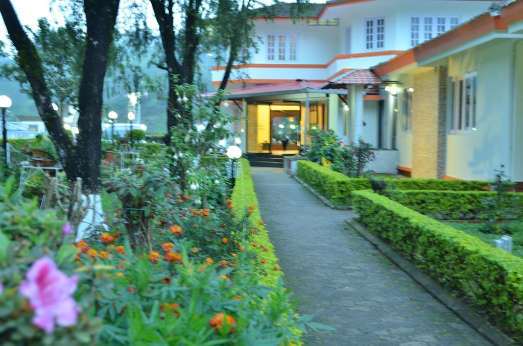 Royal Retreat Hotel Munnar Exterior foto