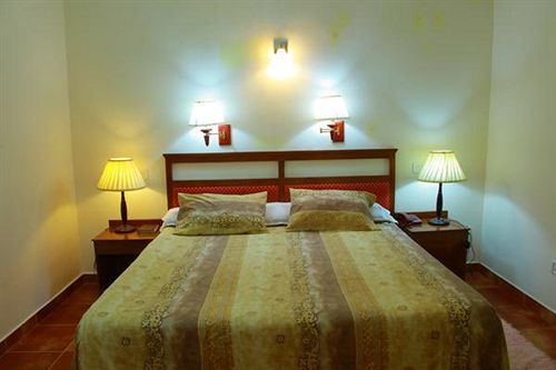 Royal Retreat Hotel Munnar Exterior foto