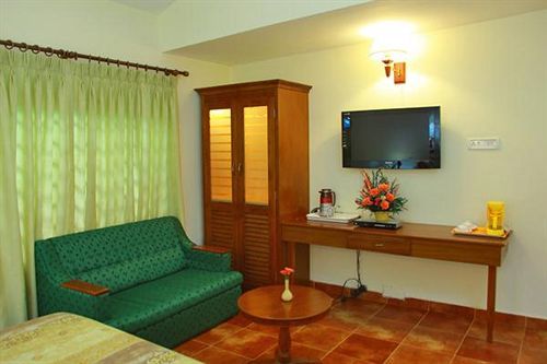 Royal Retreat Hotel Munnar Exterior foto